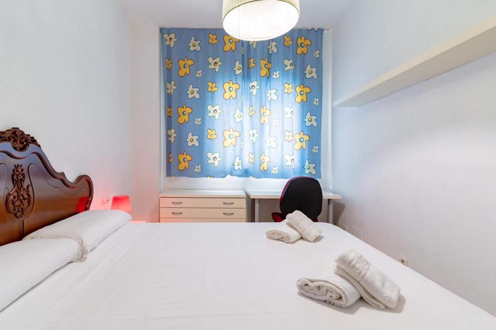Guestready - Bella Casa En La Plaza De La Merced Málaga Eksteriør bilde